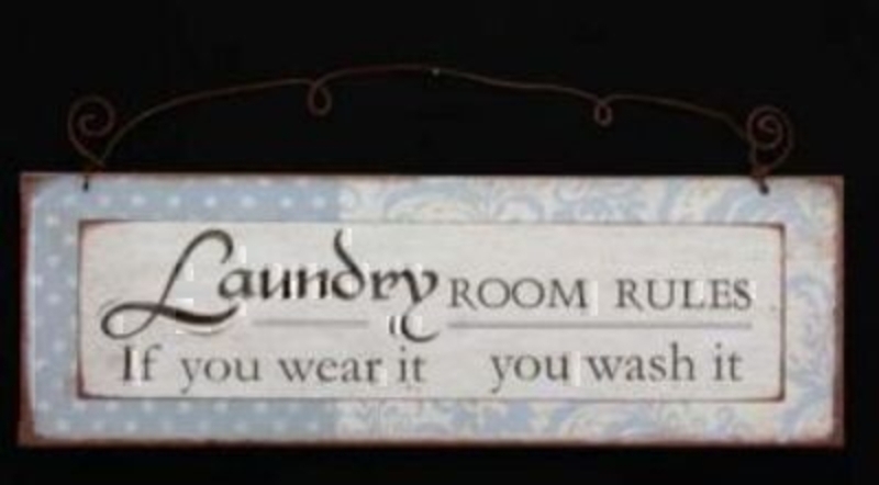 Shabby chic distressed Metal plaque / sign by Gisela Graham with the caption / saying 'Laundry Room Rules - If You Wear It You Wash it'. Size 38x12cm.